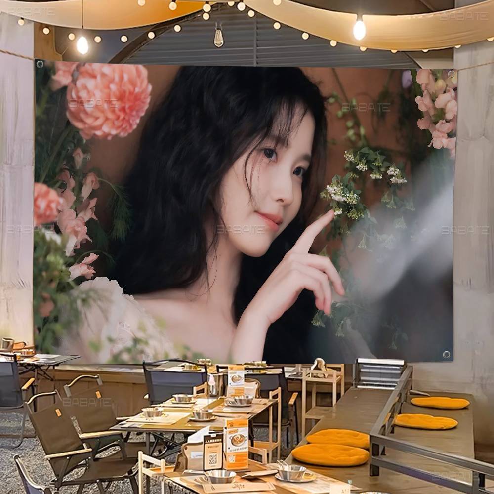 Korean singer IUs Advanced Pri - đánh giá và giá Commercial Printing Company